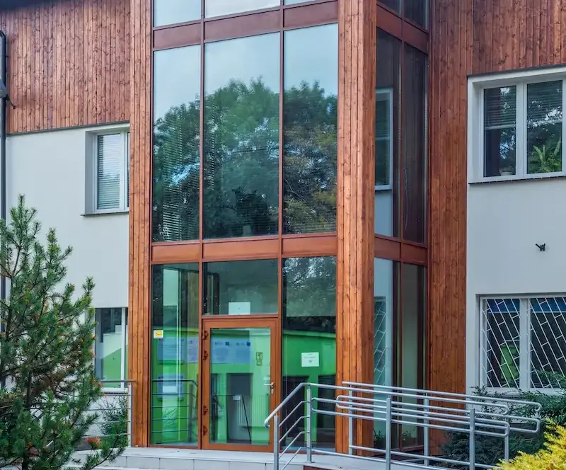 front-budynku-nadlesnictwo